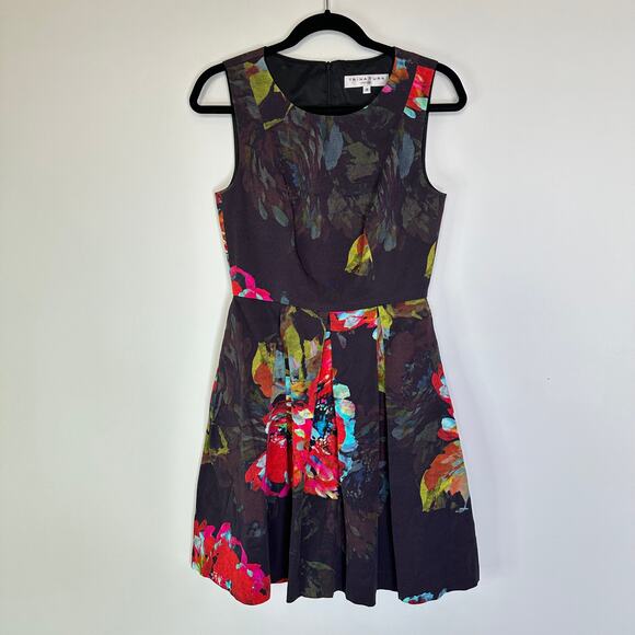 Trina Turk Hanna Fit & Flare Cocktail Dress - Picture 2 of 9